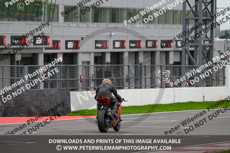 donington no limits trackday;donington park photographs;donington trackday photographs;no limits trackdays;peter wileman photography;trackday digital images;trackday photos